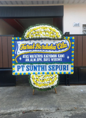 Papan Bunga Duka di Batu Urip Taba